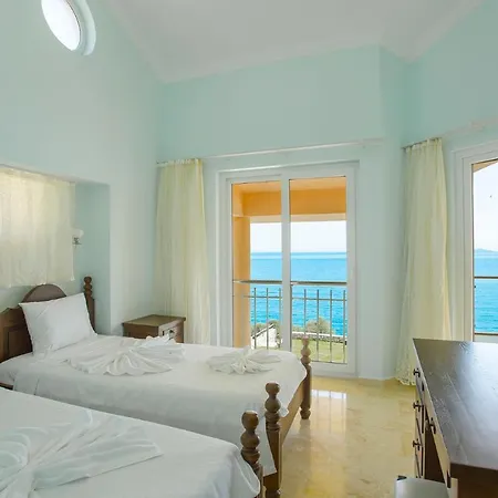 Villa Denize Sıfır özel Plajlı *