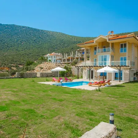 Villa Denize Sıfır özel Plajlı *
